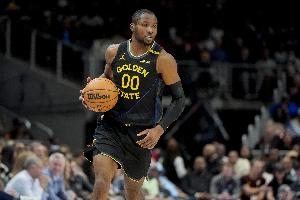 星空体育中国-库明加拒绝2年4500万报价 因勇士坚持要球队选项+放弃交易否决权