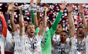 星空体育-完美收官！凯恩26球连庄德甲金靴，91场82球25助终获生涯首冠